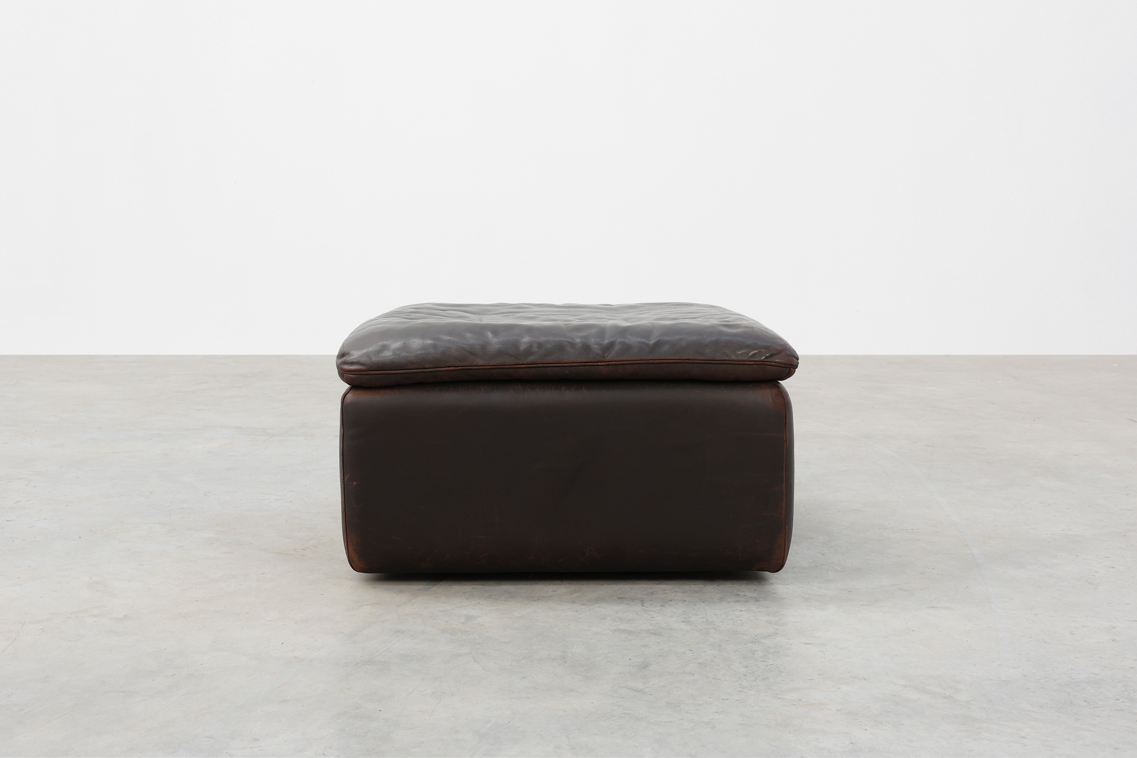 Mid-century De Sede DS‑11 Ottoman in Brown Leather, Switzerland 1960sthumbnail
